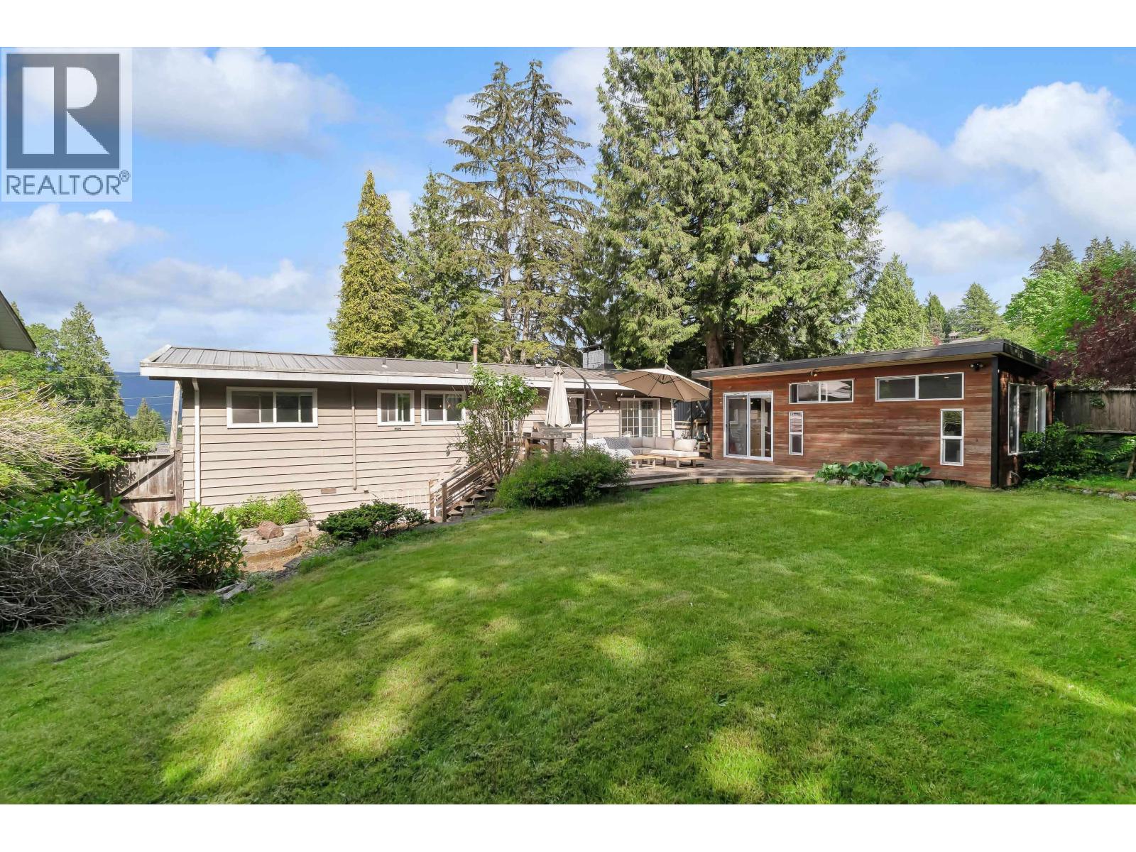 960 THERMAL DRIVE, Coquitlam