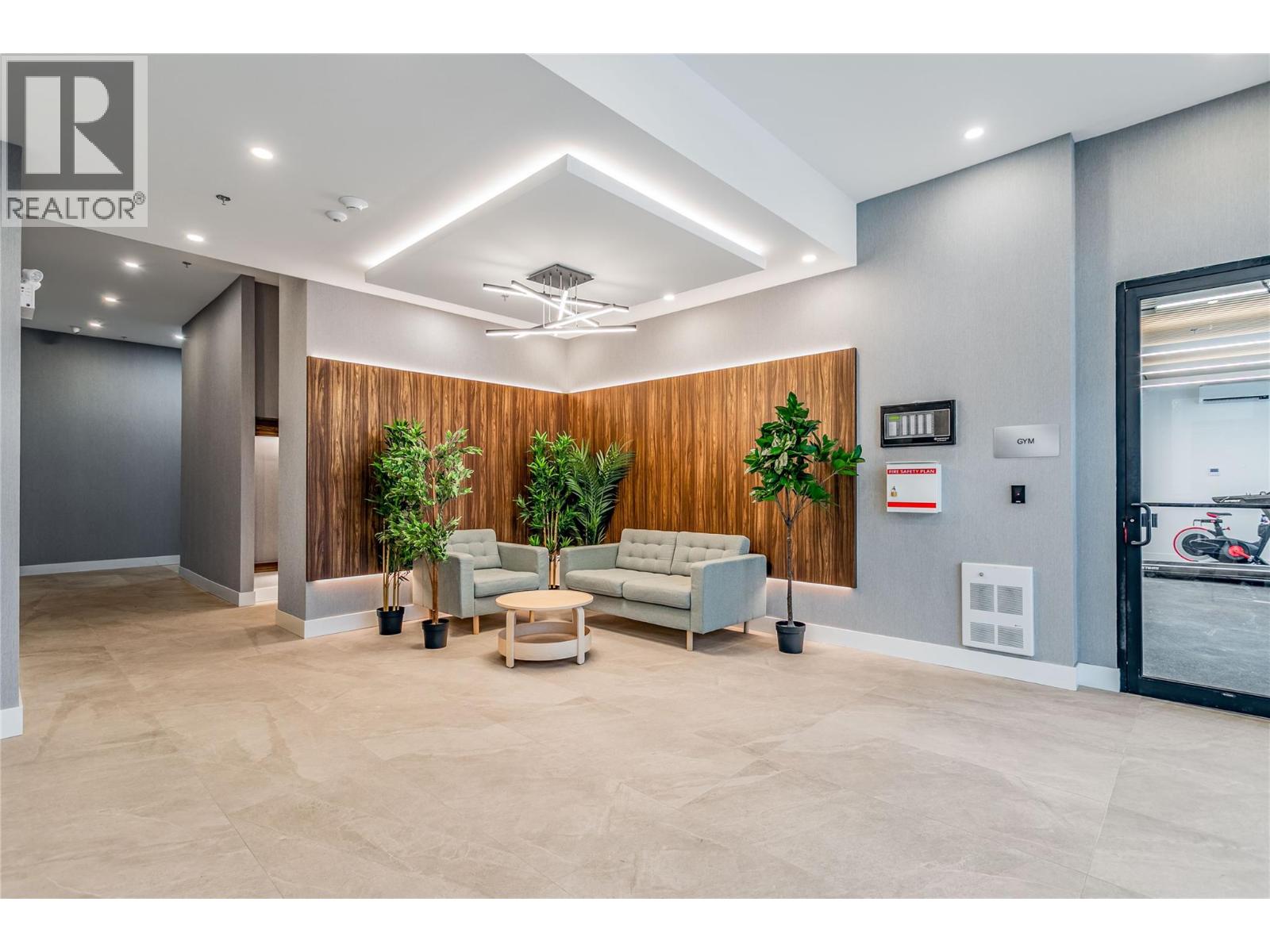 1381 Belaire Avenue - 13