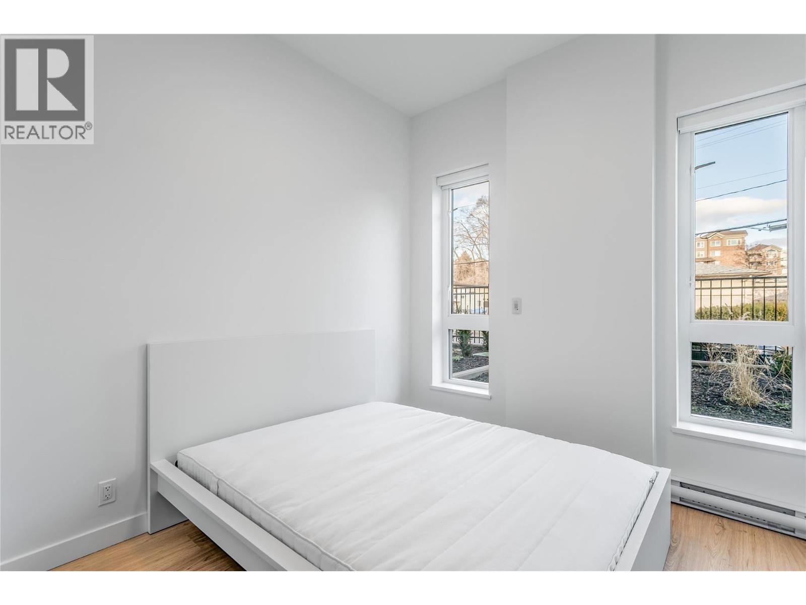 1381 Belaire Avenue, Kelowna