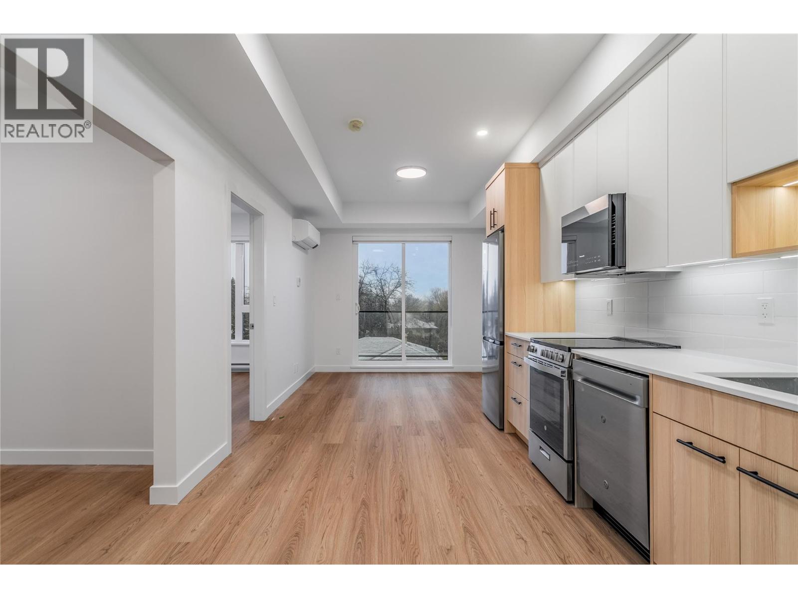 1380 Pridham Avenue Unit# 305, Kelowna