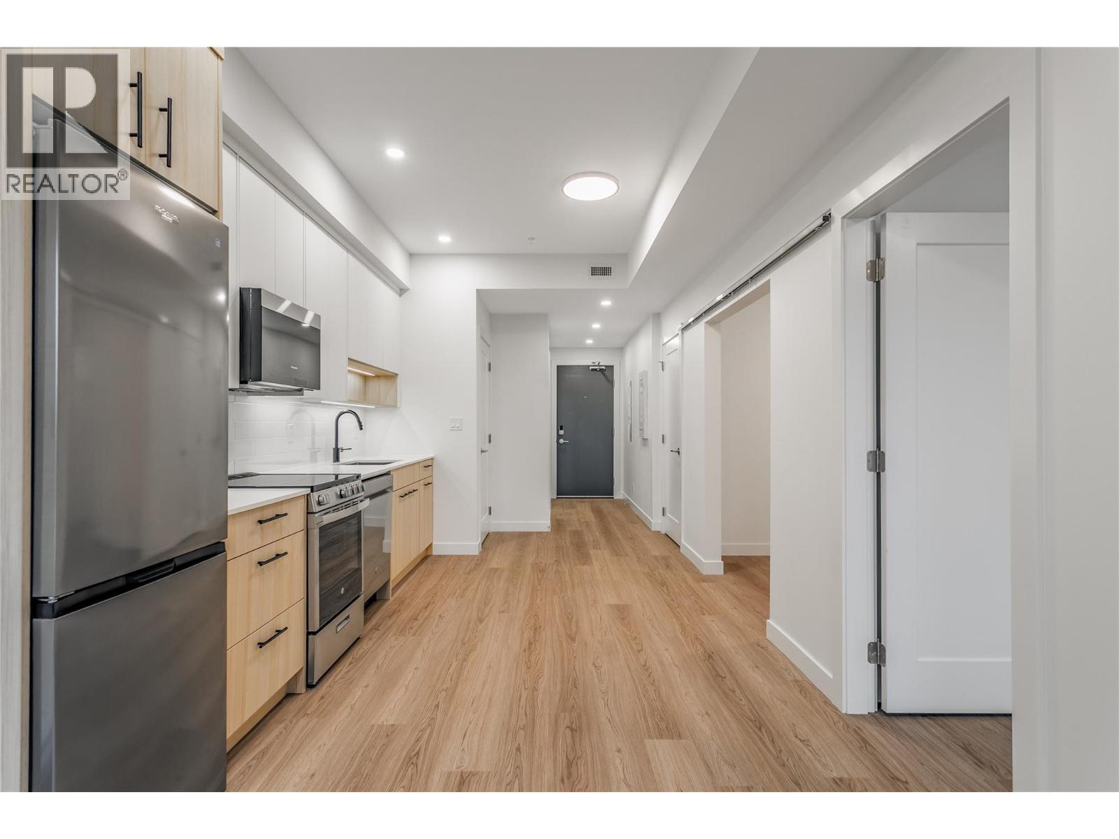 1380 Pridham Avenue Unit# 305, Kelowna