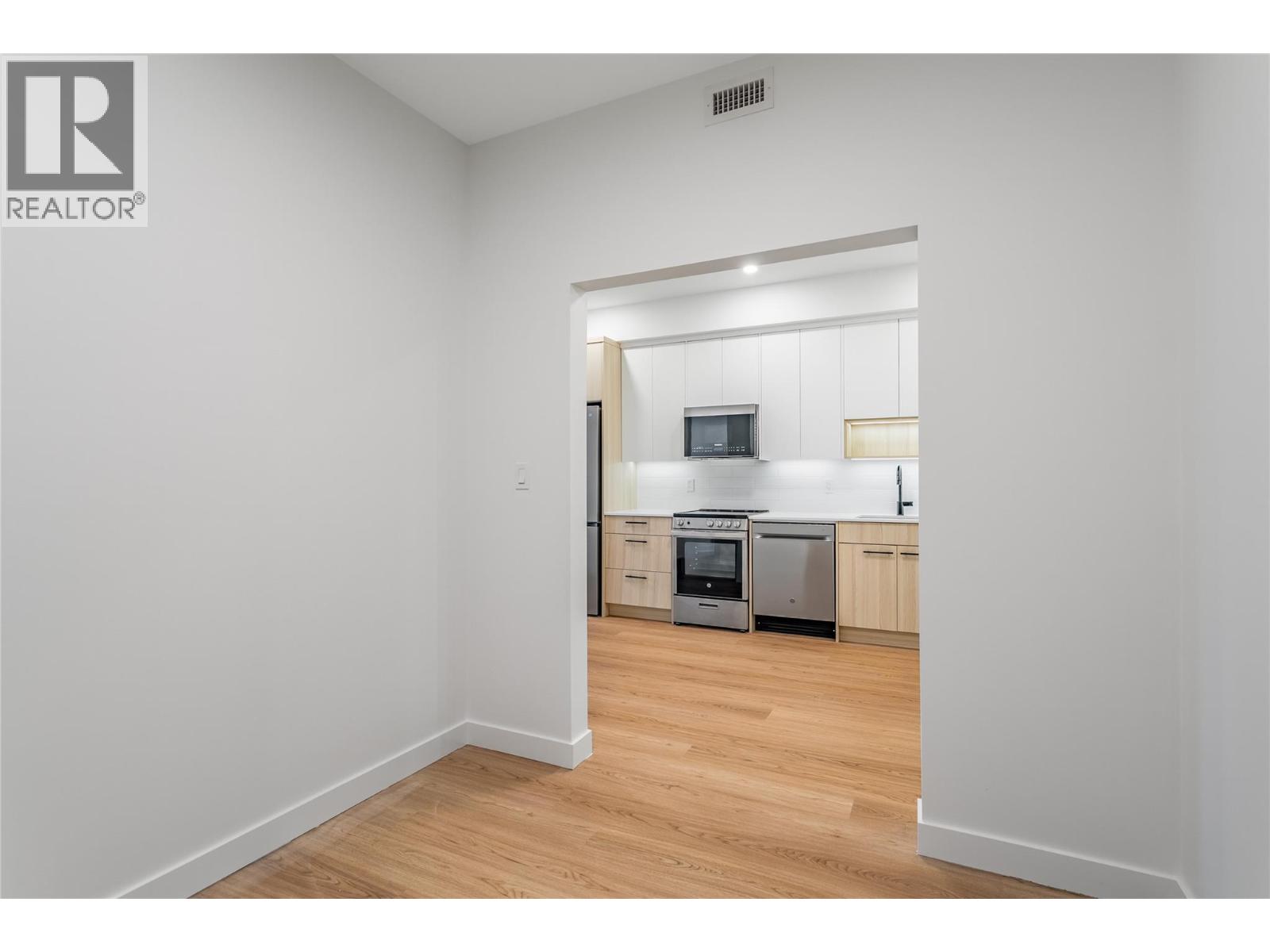 1380 Pridham Avenue Unit# 305, Kelowna