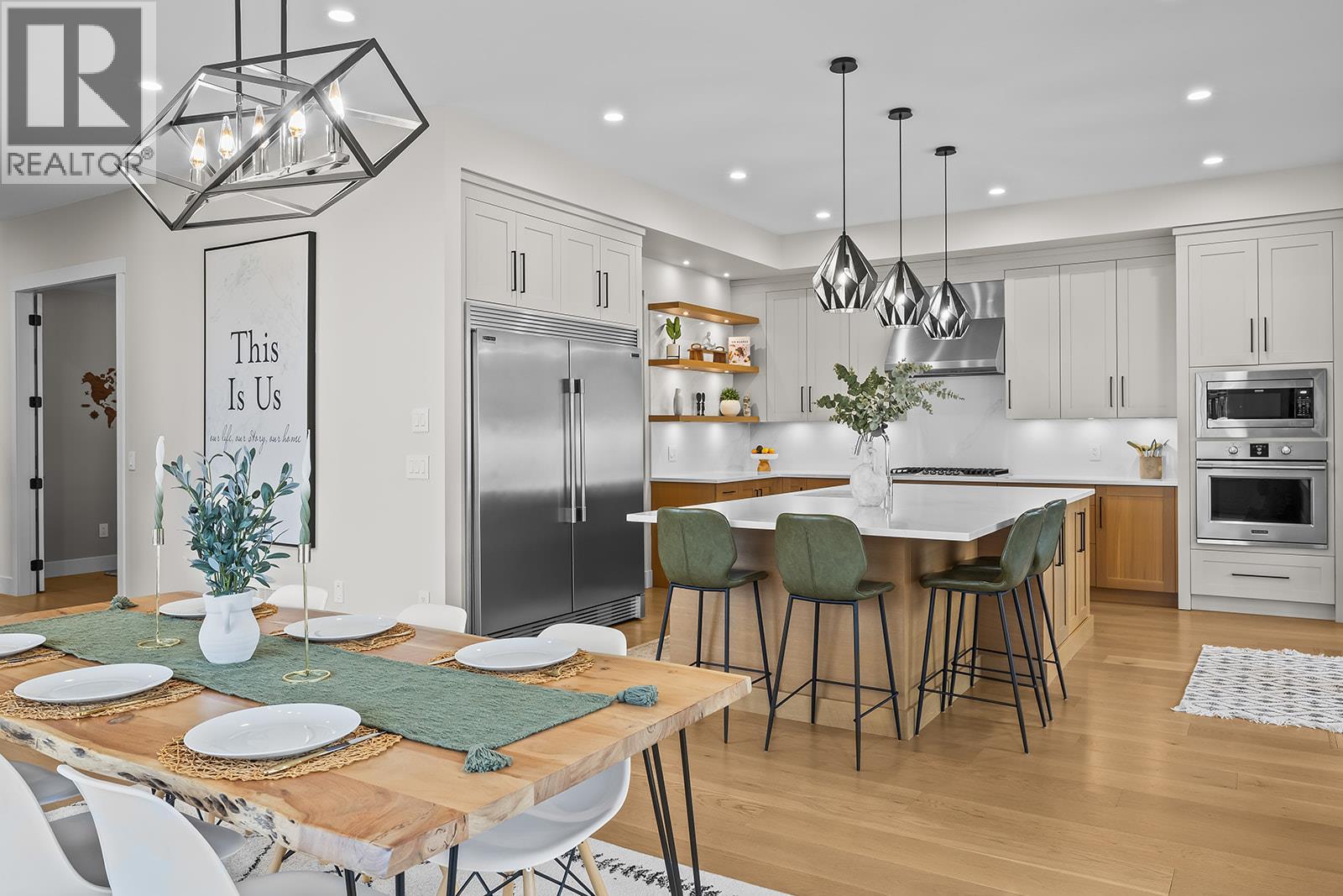  2688 Ridgemount Drive, West Kelowna