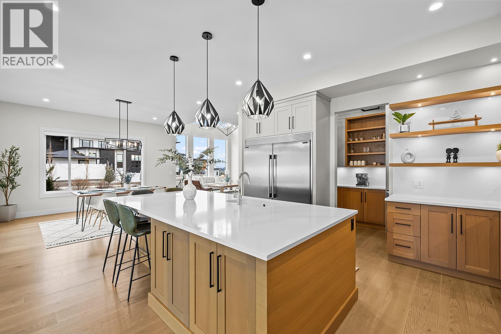  2688 Ridgemount Drive, West Kelowna