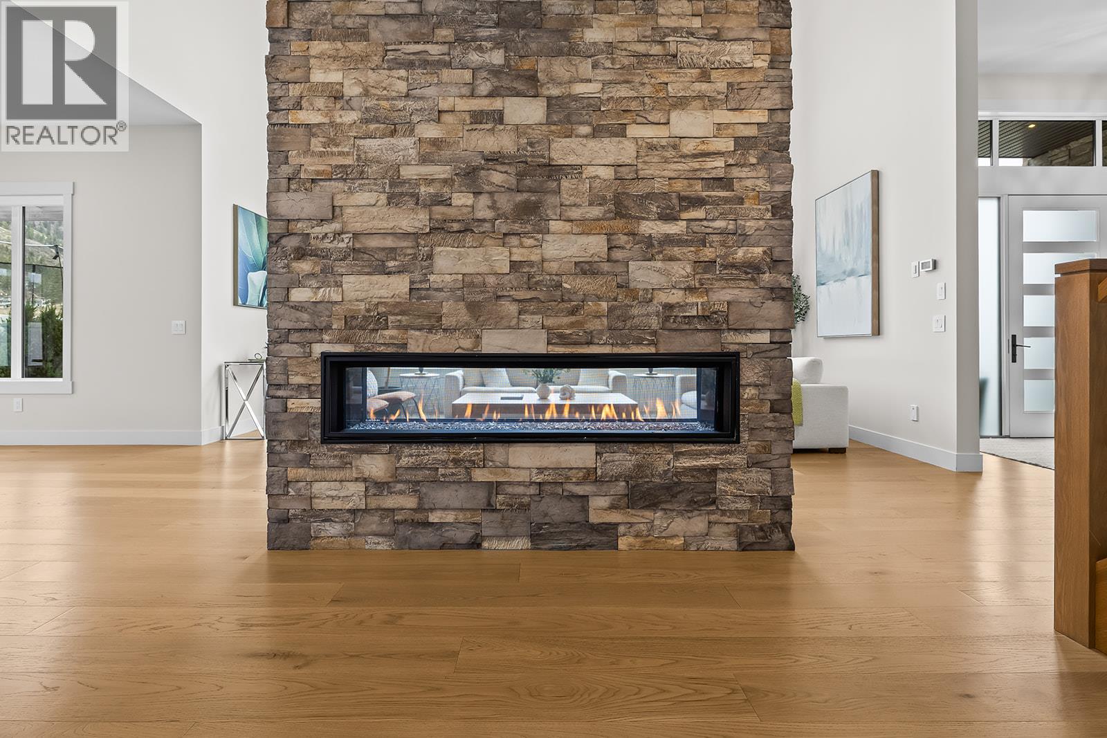  2688 Ridgemount Drive, West Kelowna