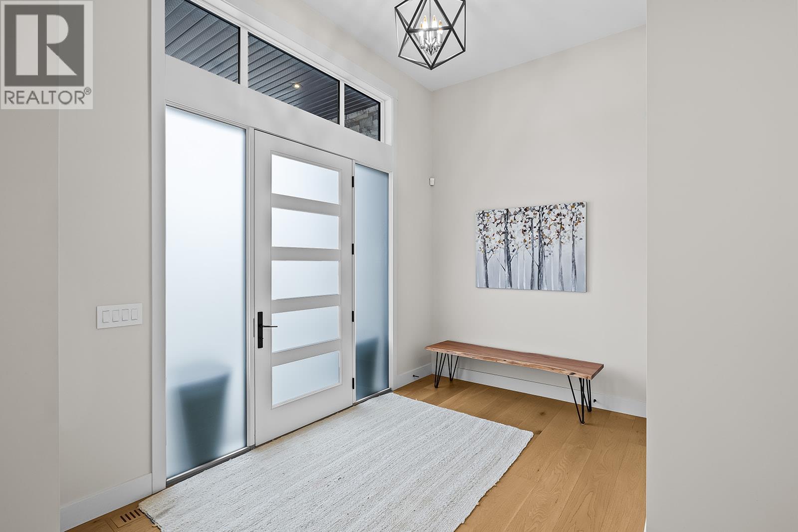  2688 Ridgemount Drive, West Kelowna