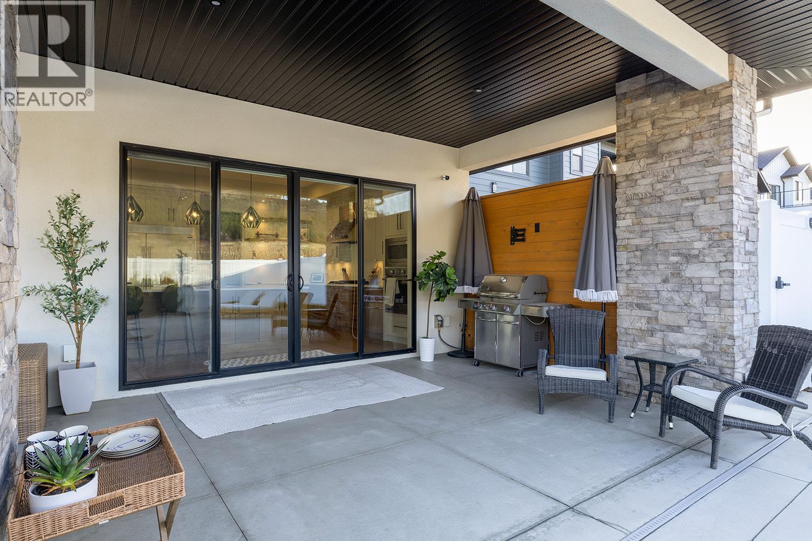  2688 Ridgemount Drive, West Kelowna