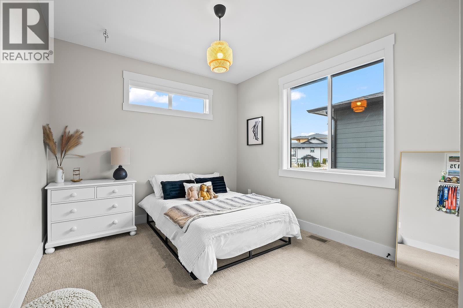  2688 Ridgemount Drive, West Kelowna