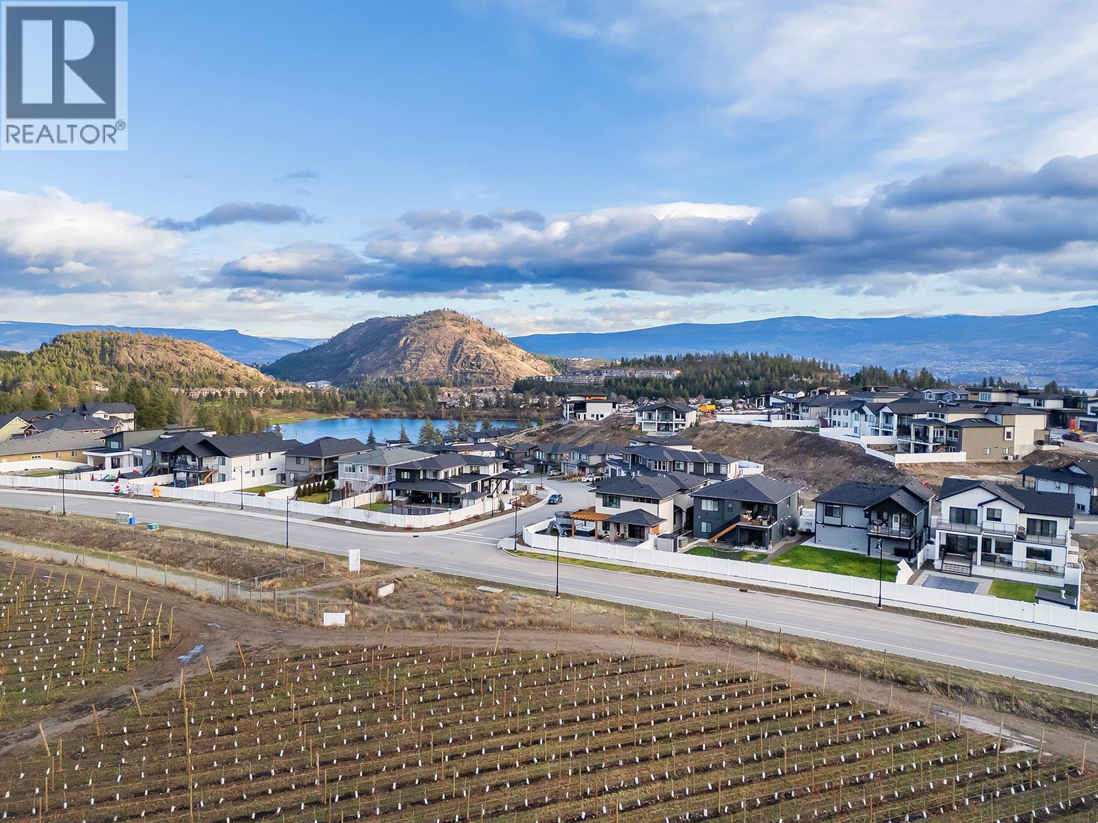  2688 Ridgemount Drive, West Kelowna