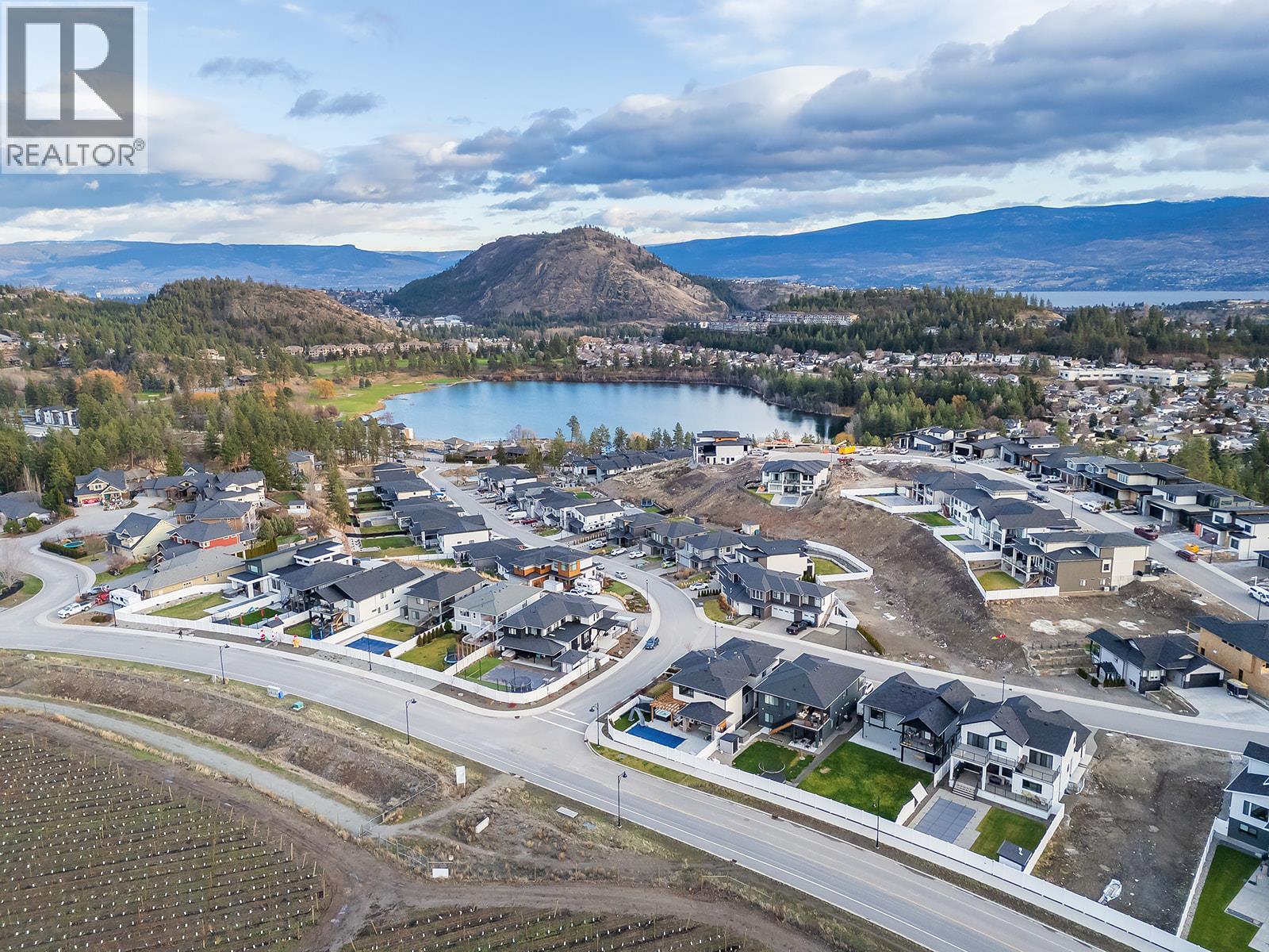  2688 Ridgemount Drive, West Kelowna