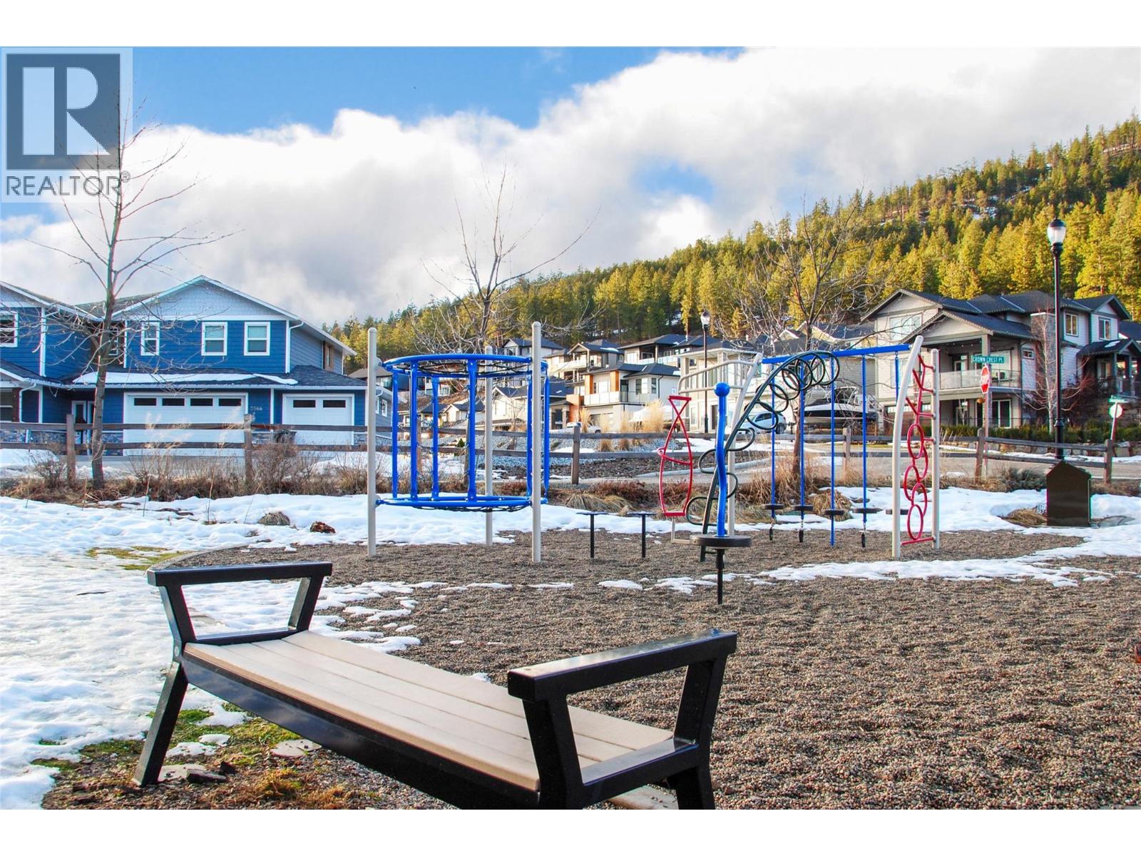  2688 Ridgemount Drive, West Kelowna