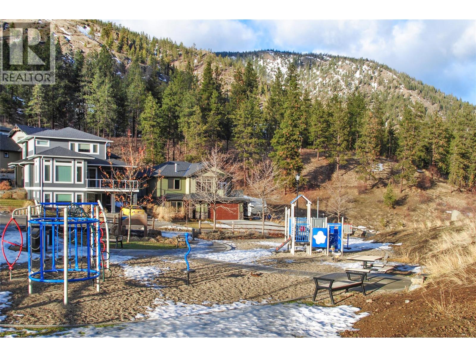  2688 Ridgemount Drive, West Kelowna