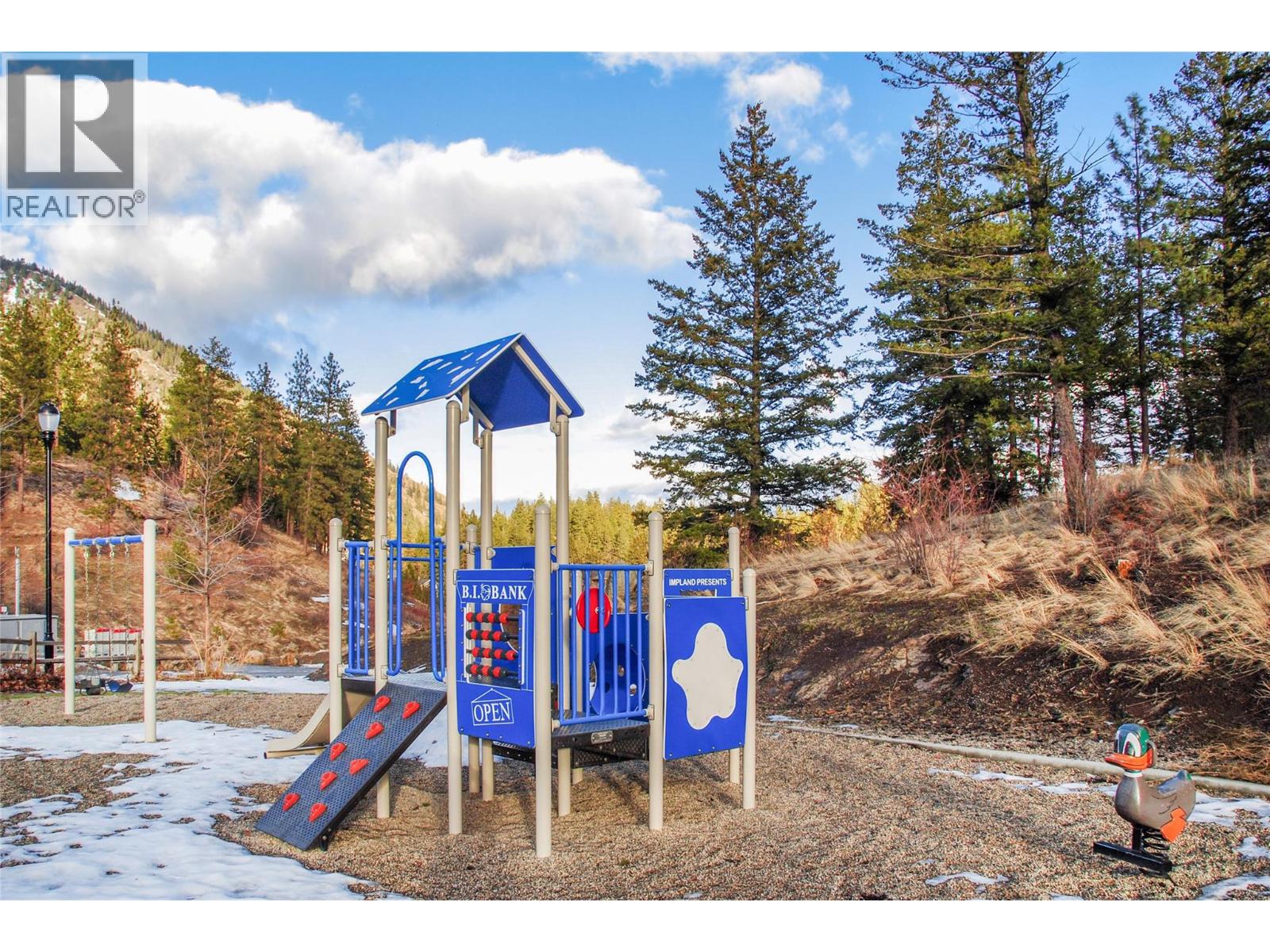  2688 Ridgemount Drive, West Kelowna