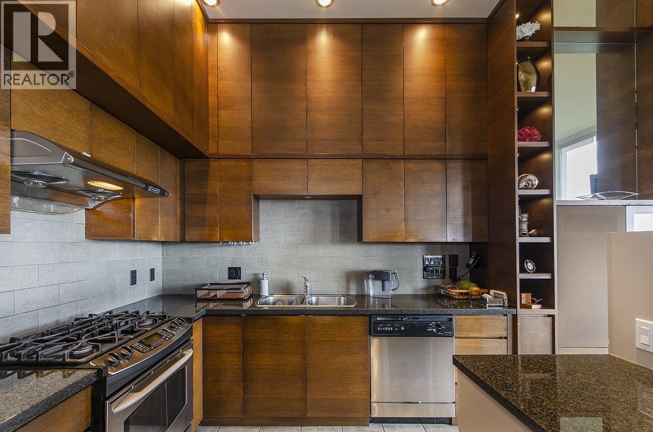 1802 9133 HEMLOCK DRIVE, Richmond