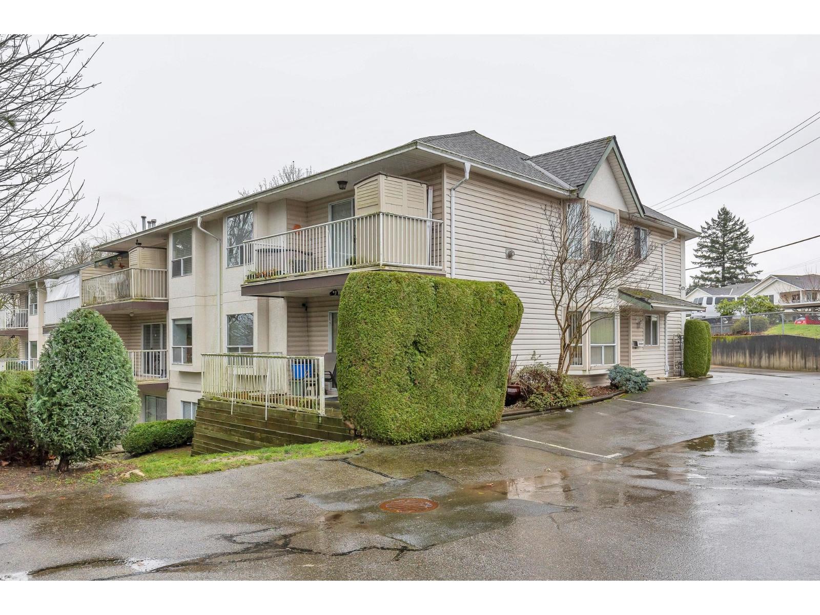 47 3380 GLADWIN ROAD, Abbotsford