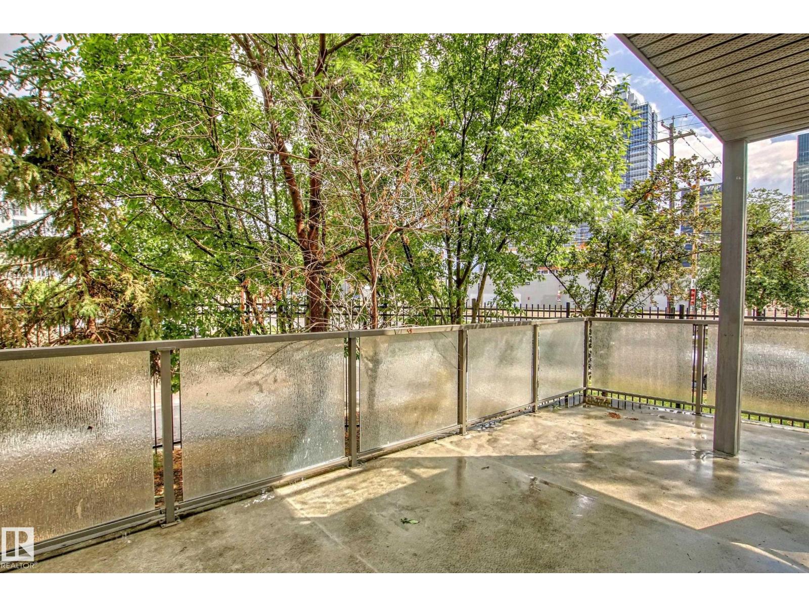 #115 10118 106 AV NW, Edmonton