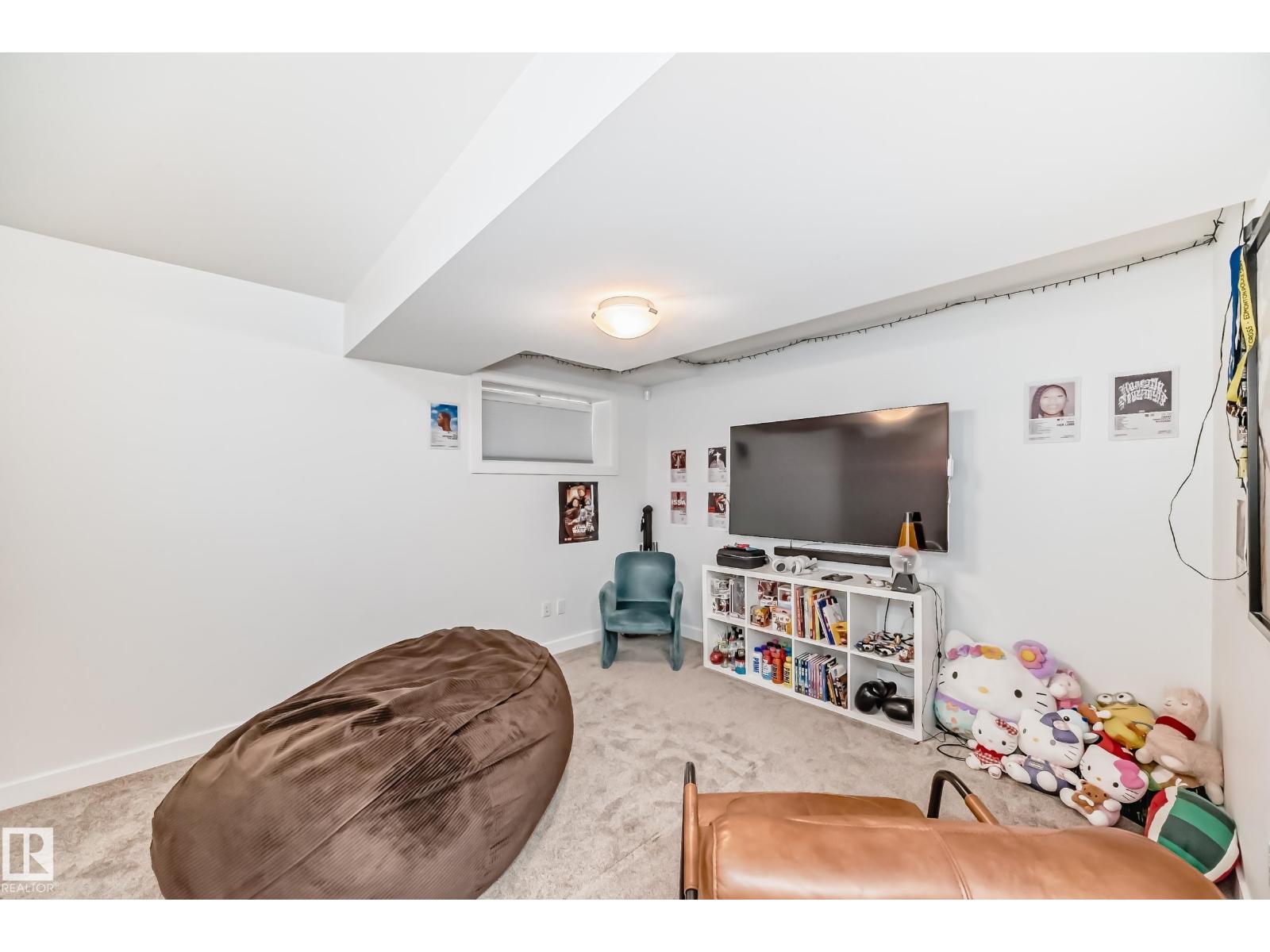 14812 98 AV NW, Edmonton