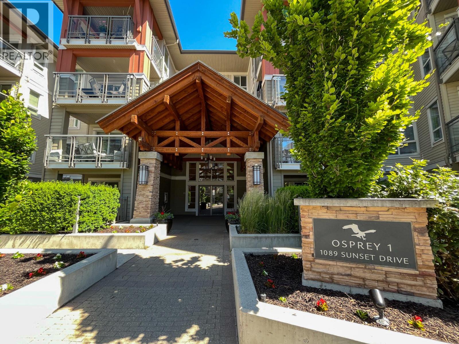 112 1089 Sunset Drive, Kelowna