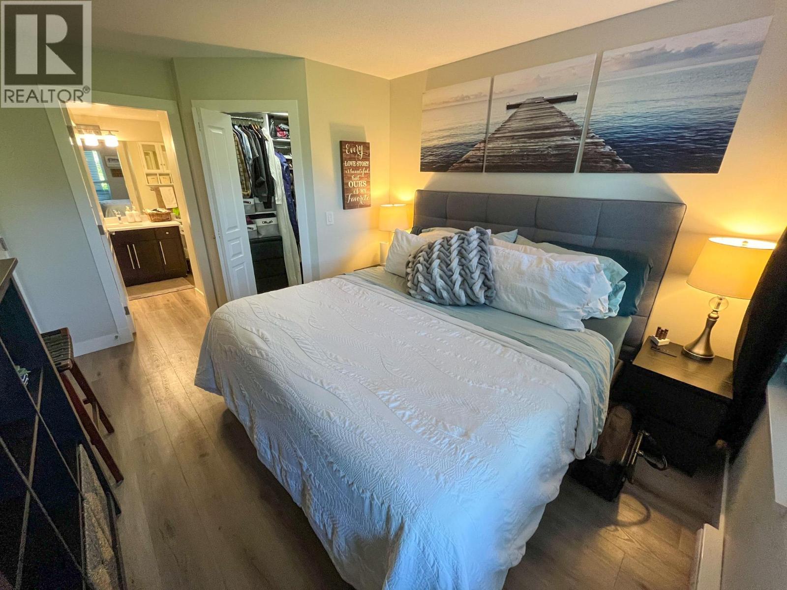 112 1089 Sunset Drive, Kelowna