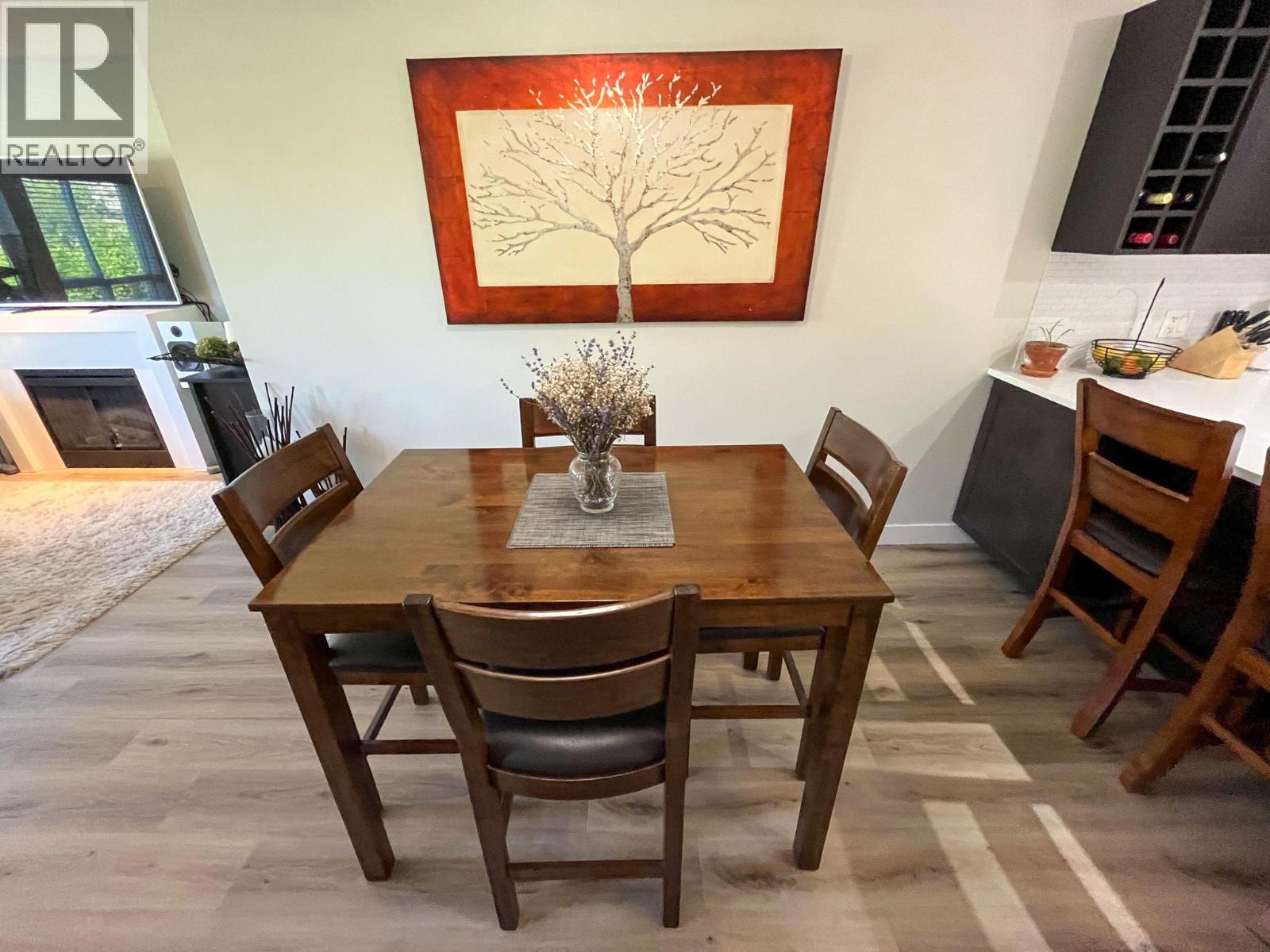 112 1089 Sunset Drive, Kelowna