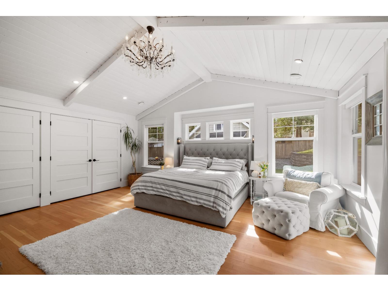 20492 43 AVENUE, Langley