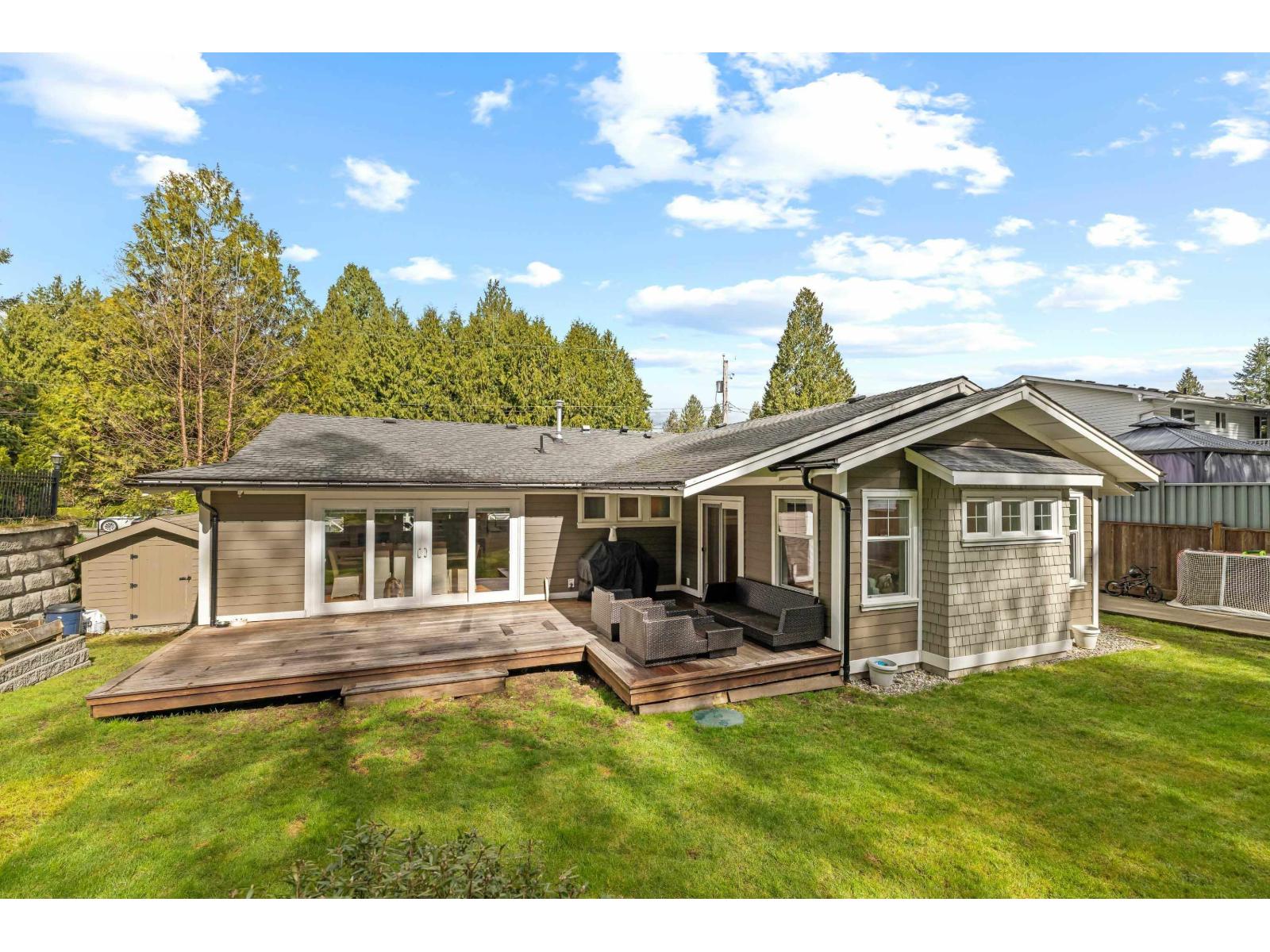 20492 43 AVENUE, Langley