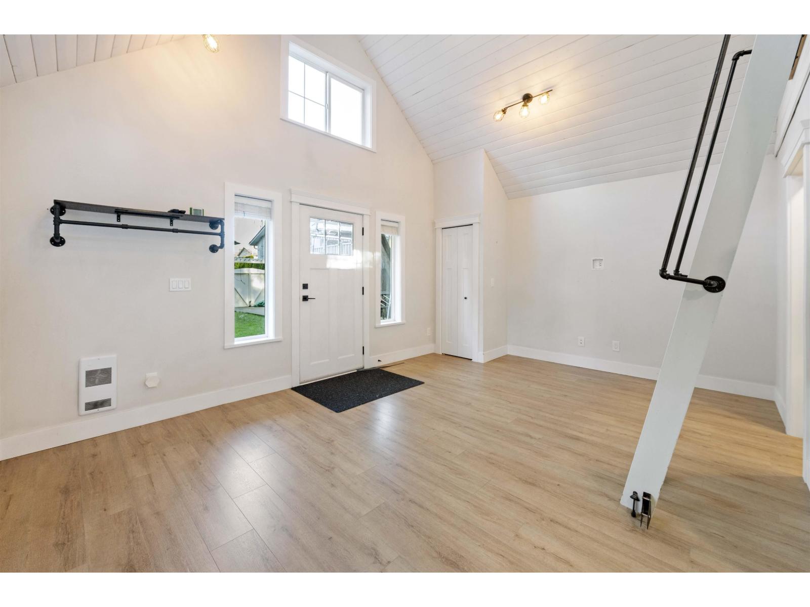 20492 43 AVENUE, Langley