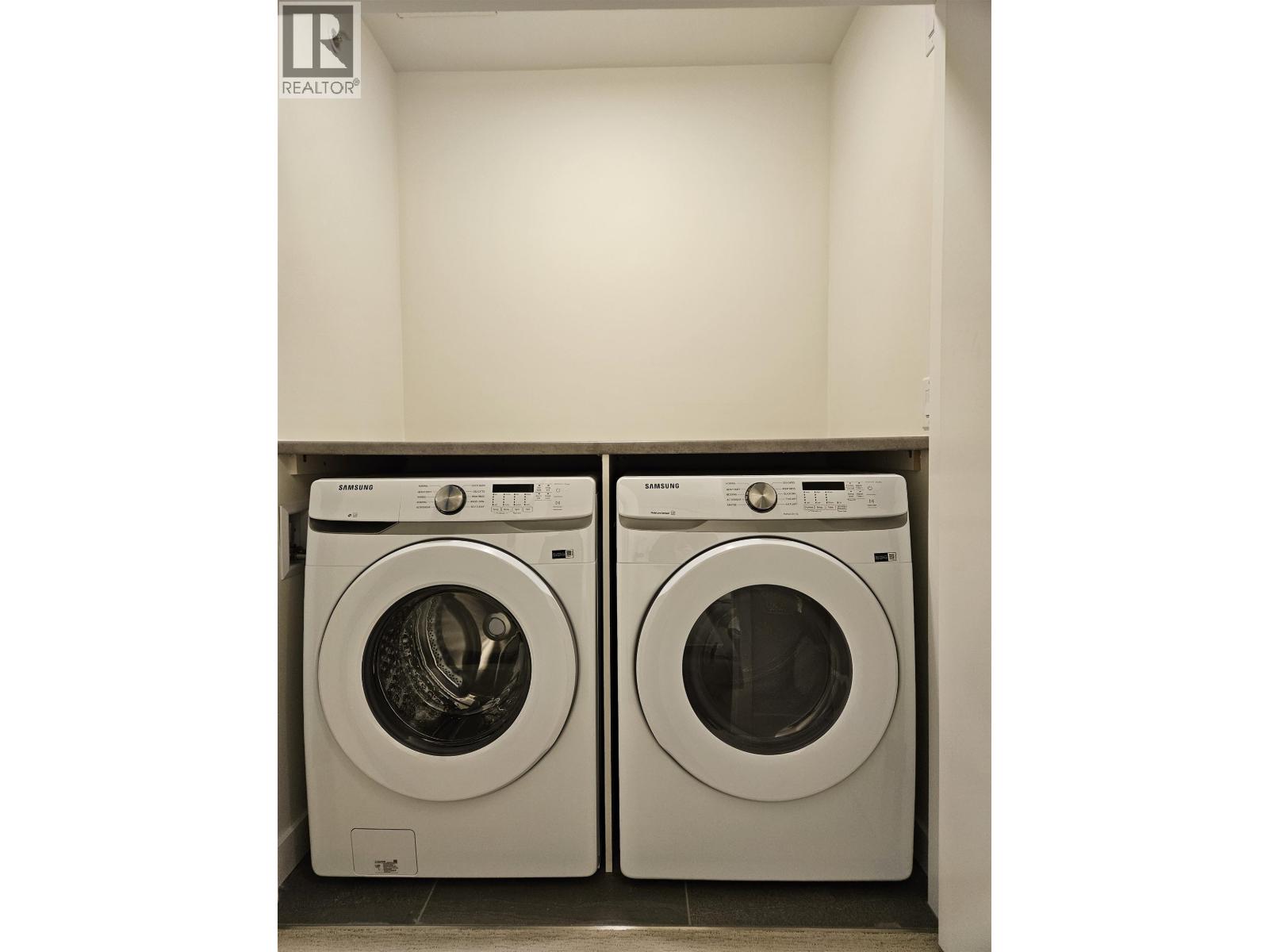 139 488 FURNESS STREET, New Westminster