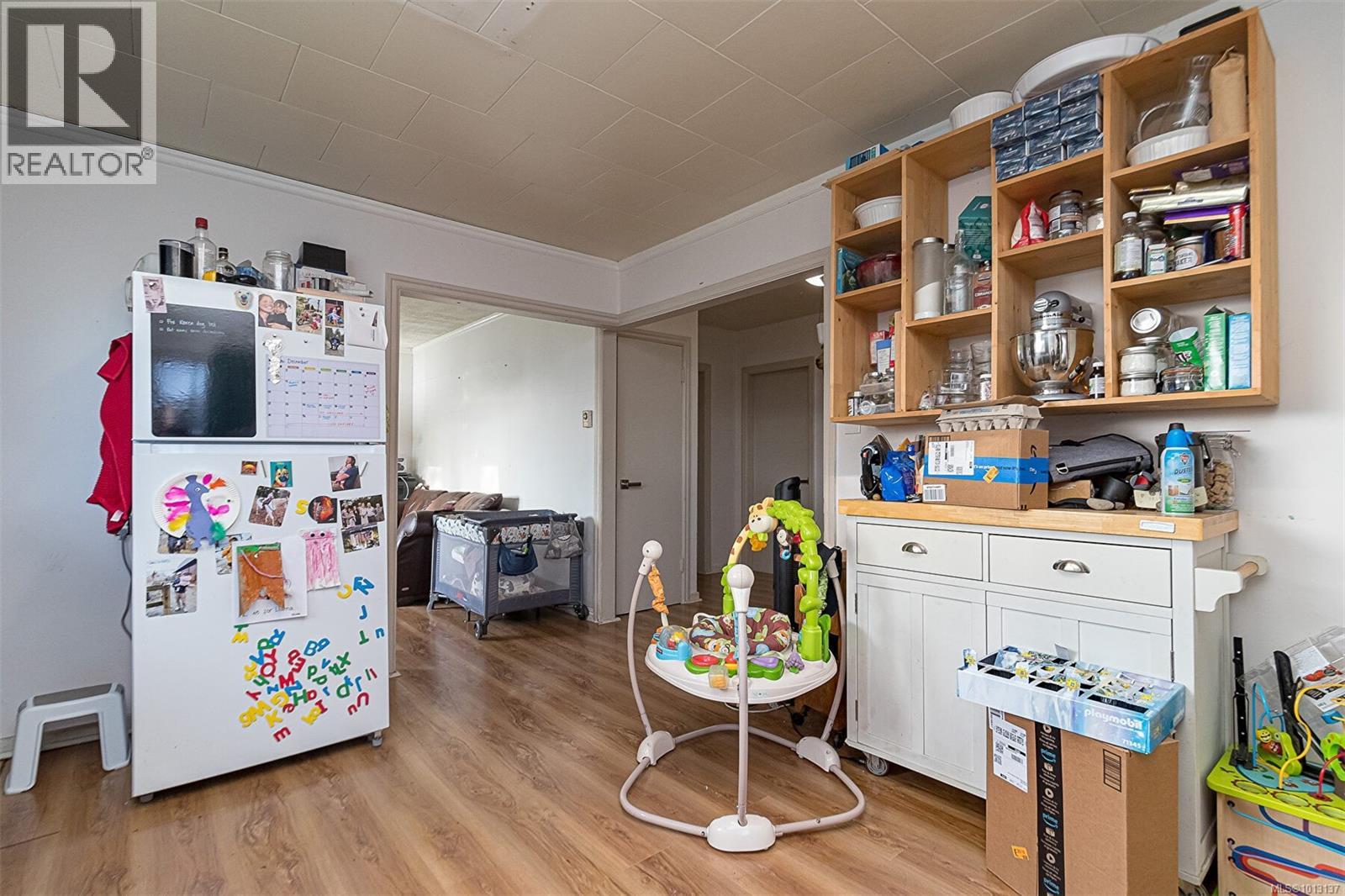  6716 Ayre Road, Sooke