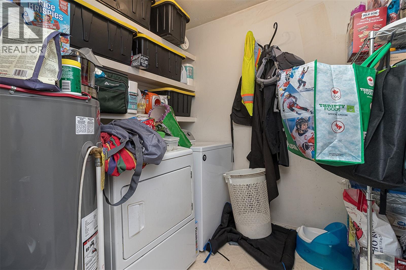  6716 Ayre Road, Sooke