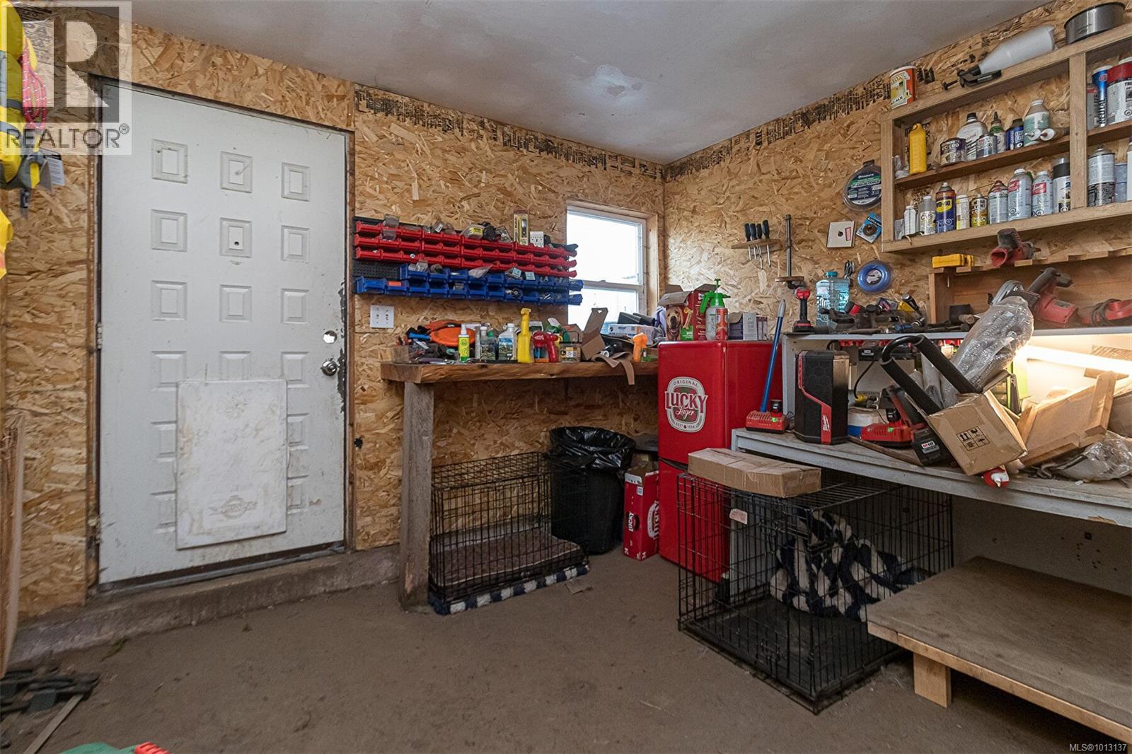  6716 Ayre Road, Sooke