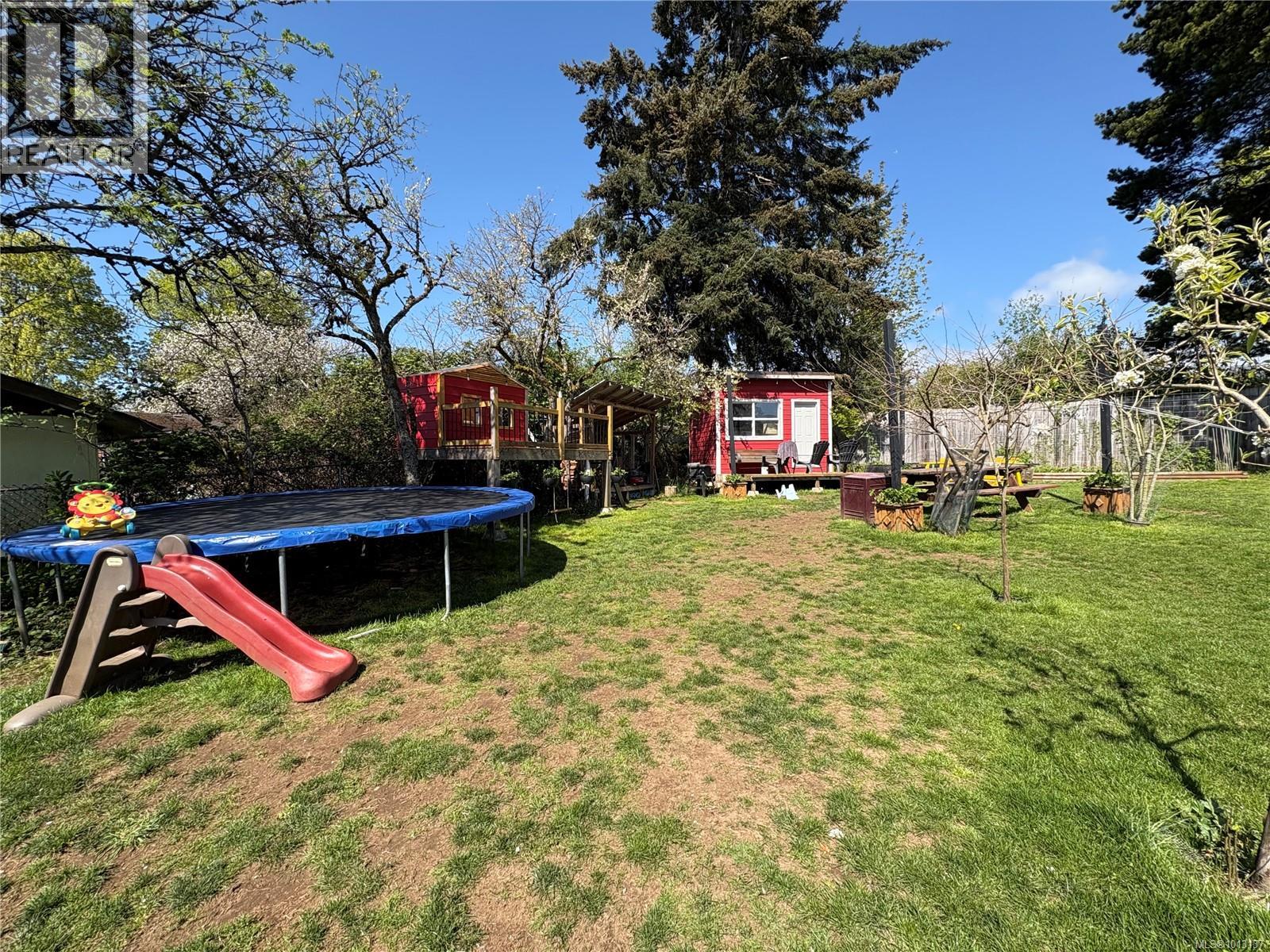  6716 Ayre Road, Sooke