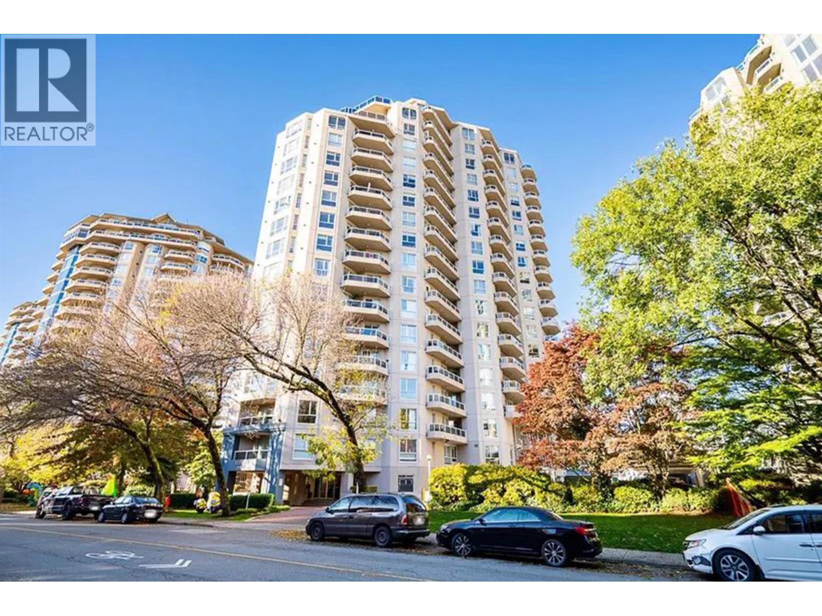 1604 1135 QUAYSIDE DRIVE, New Westminster