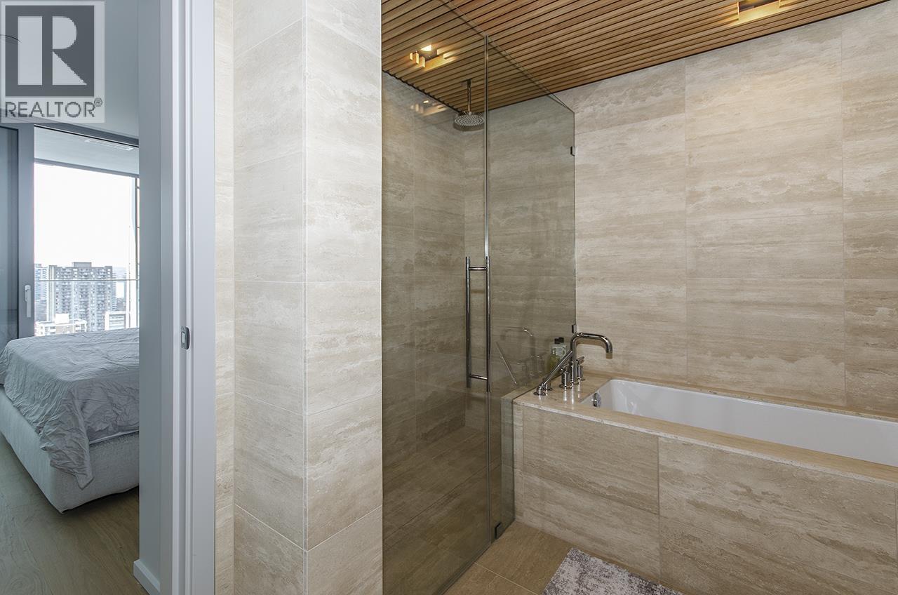 2205 1568 ALBERNI STREET, Vancouver