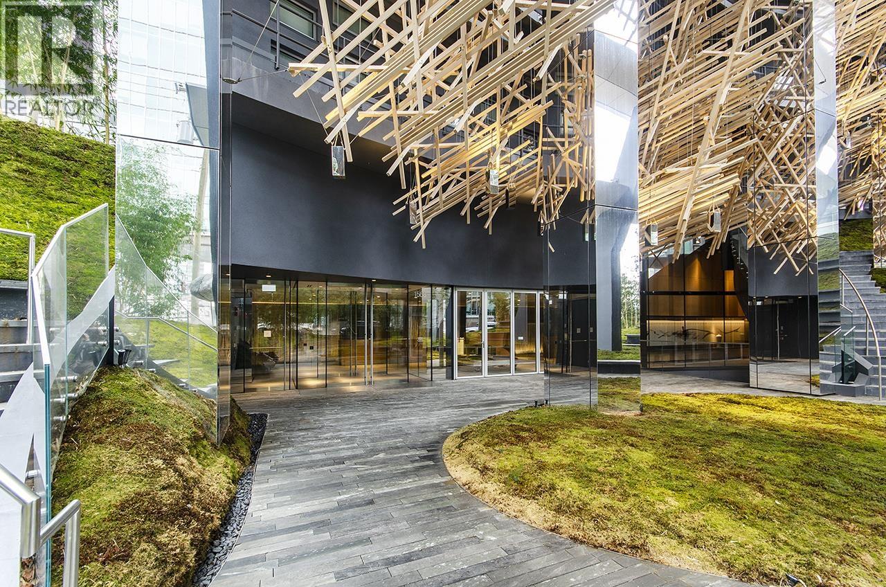 2205 1568 ALBERNI STREET, Vancouver