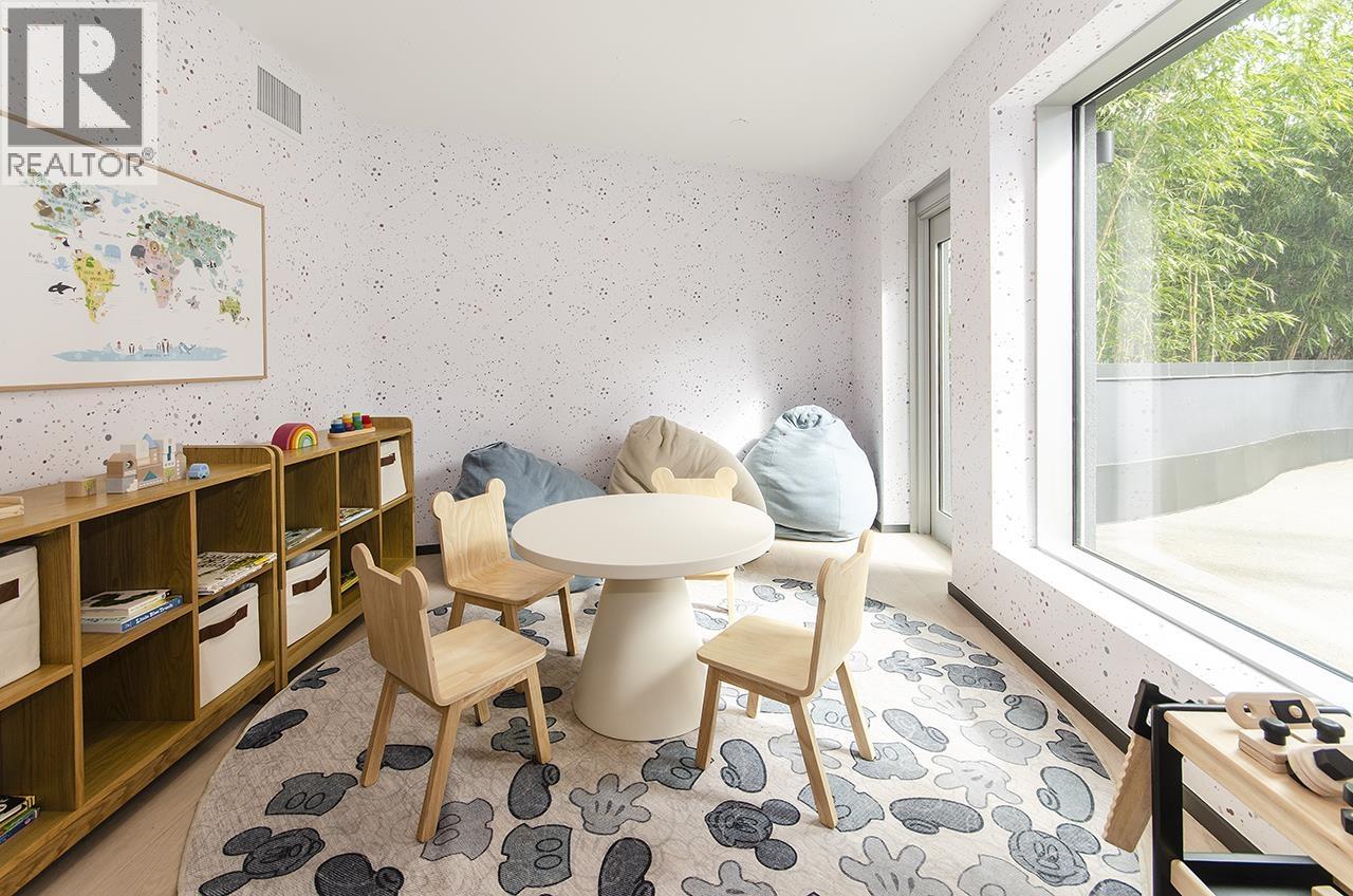 2205 1568 ALBERNI STREET, Vancouver