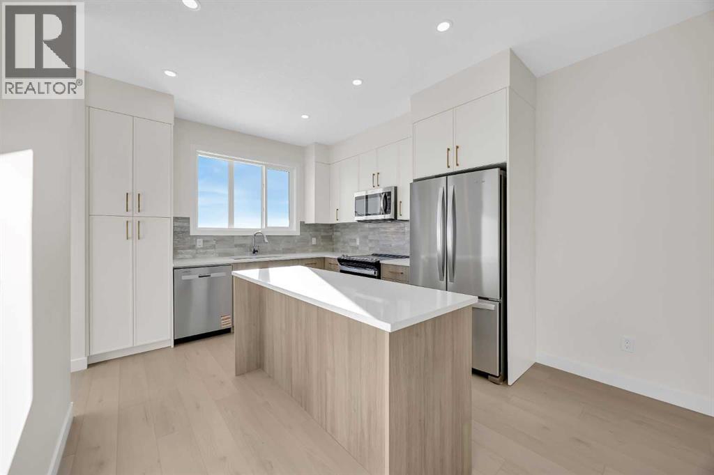 Single Family House for Sale in  Ricardo Ranch Avenue SE Ricardo Ranch Calgary 