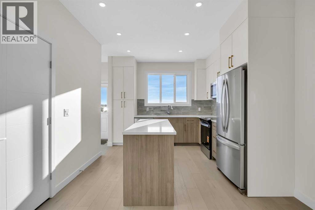 Single Family House for Sale in  Ricardo Ranch Avenue SE Ricardo Ranch Calgary 