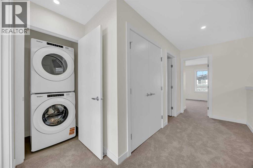 Single Family House for Sale in  Ricardo Ranch Avenue SE Ricardo Ranch Calgary 