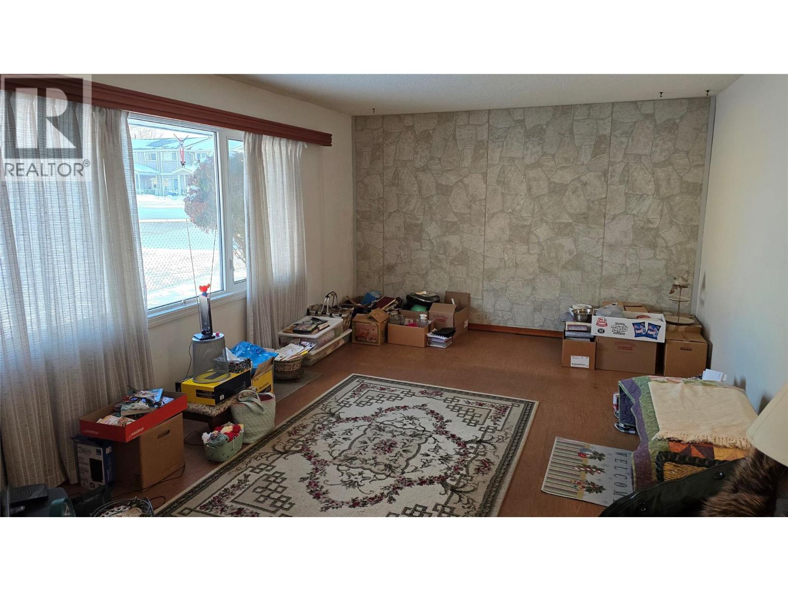 500 97A Avenue, Dawson Creek