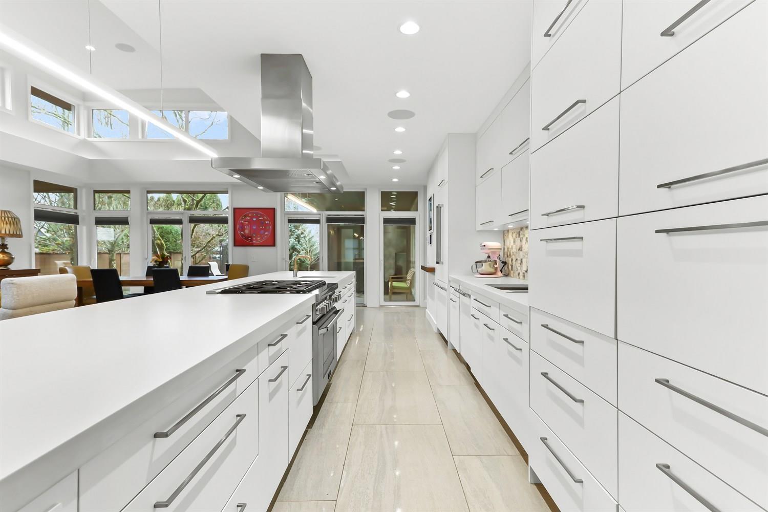 8901 MACKIE STREET, Langley