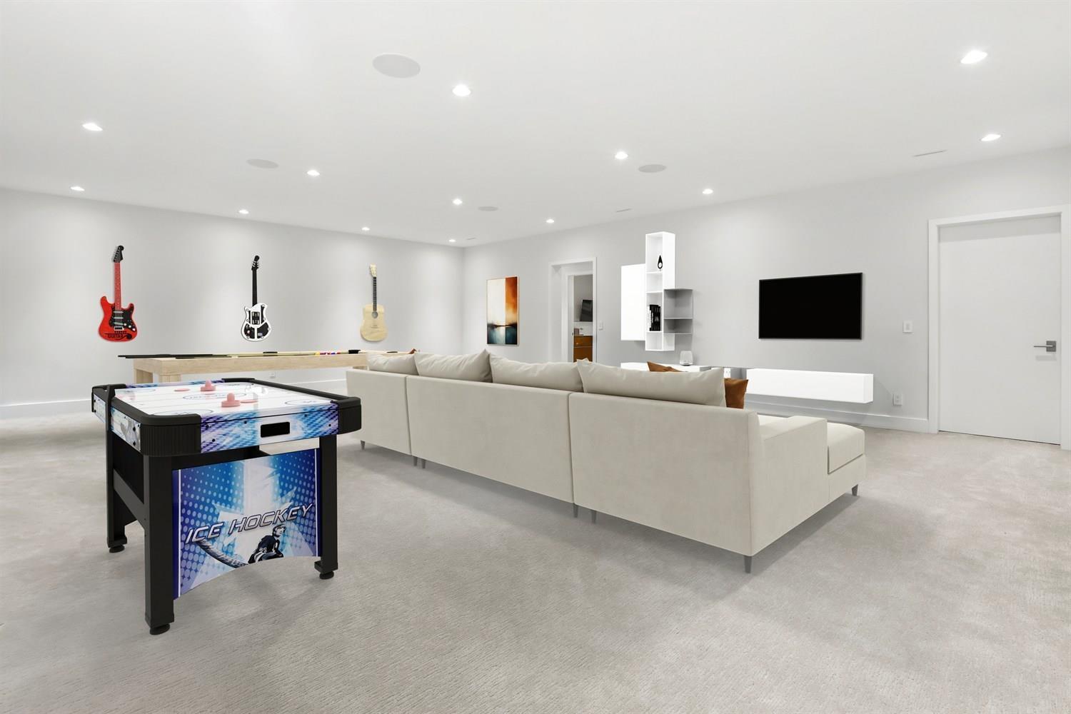 8901 MACKIE STREET, Langley