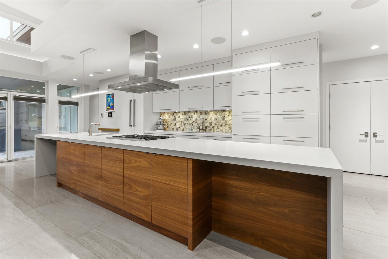 8901 MACKIE STREET, Langley