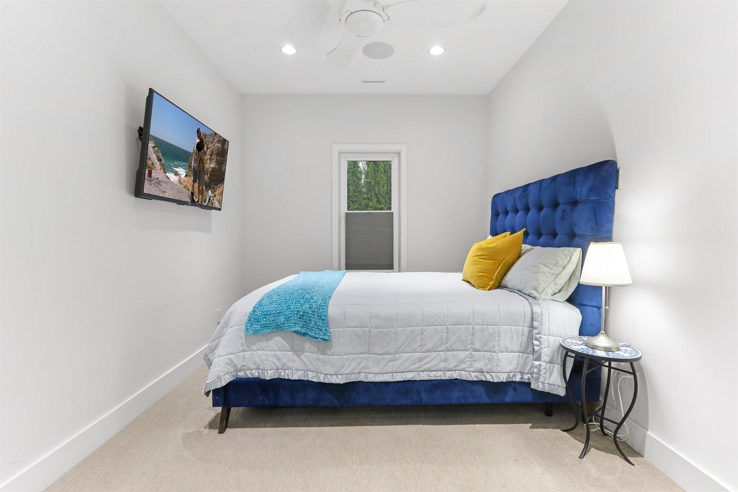 8901 MACKIE STREET, Langley