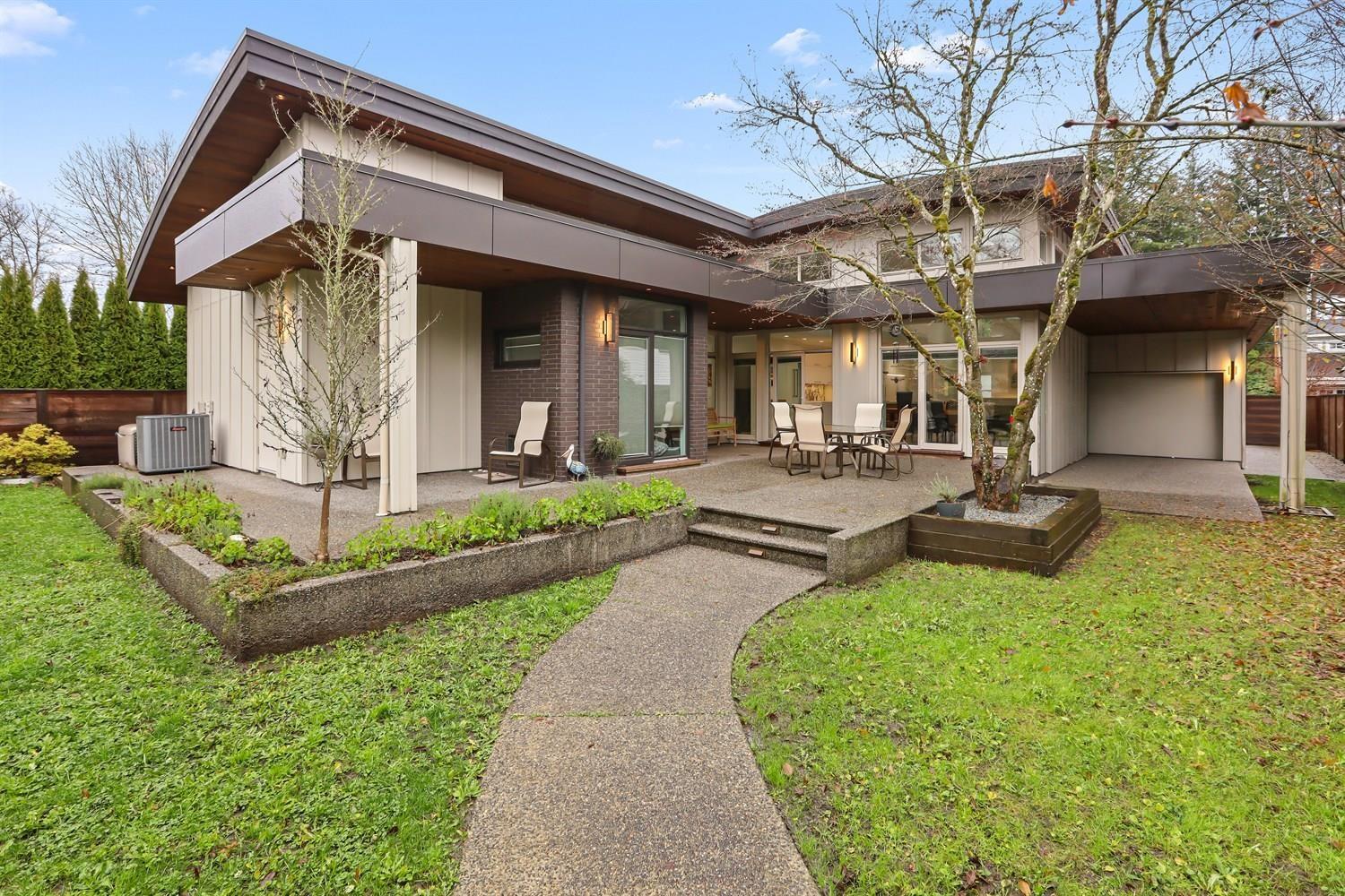 8901 MACKIE STREET, Langley