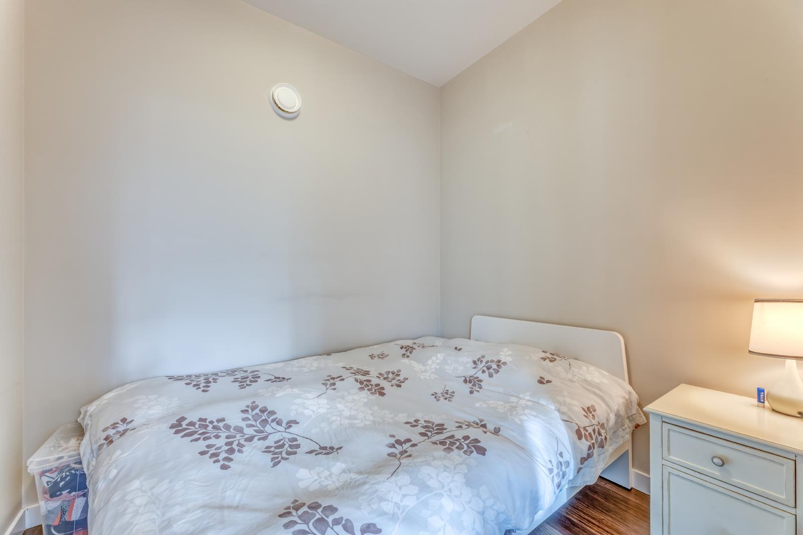 120 13228 OLD YALE ROAD, Surrey