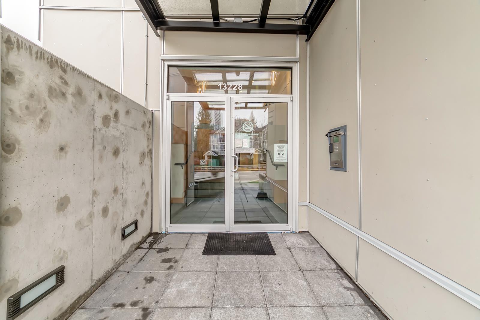 120 13228 OLD YALE ROAD, Surrey