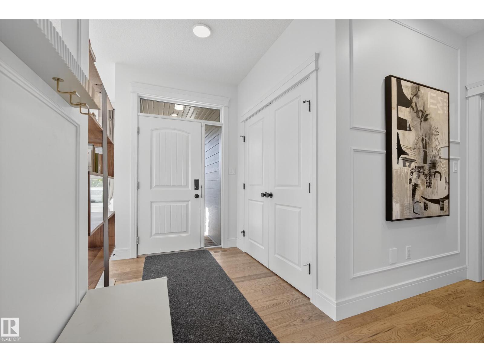 7 JUBILATION DR, St. Albert