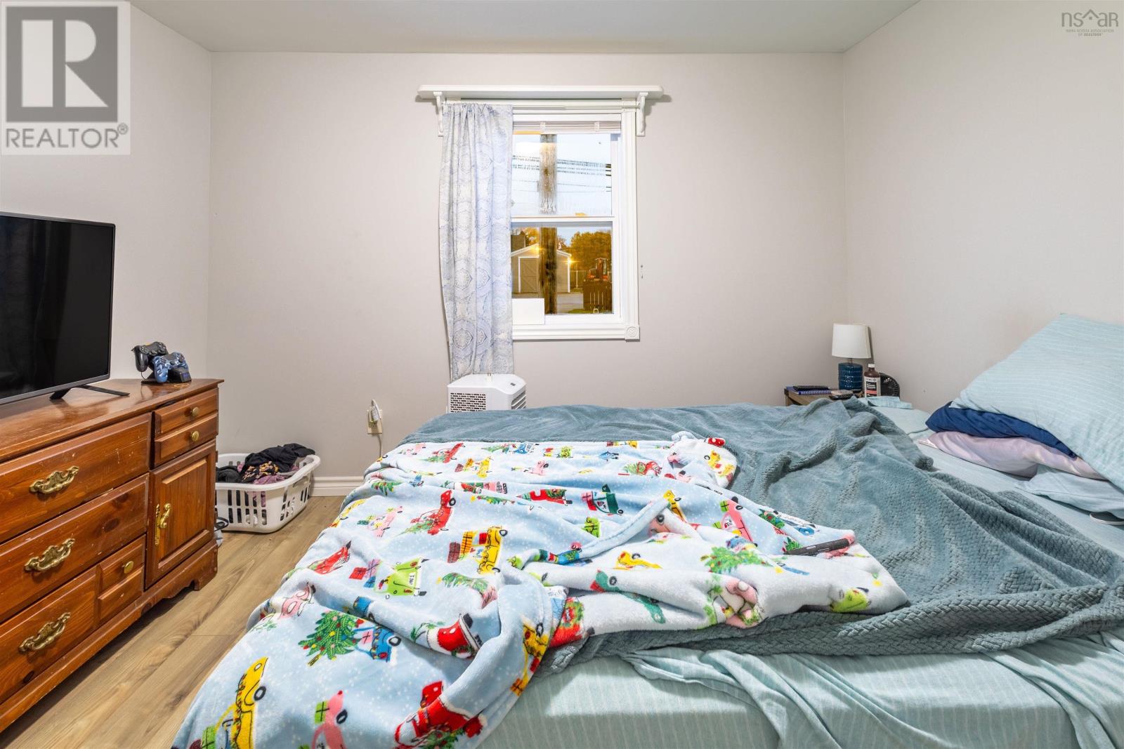 Property 22 of 41 of 253 Lingan Road