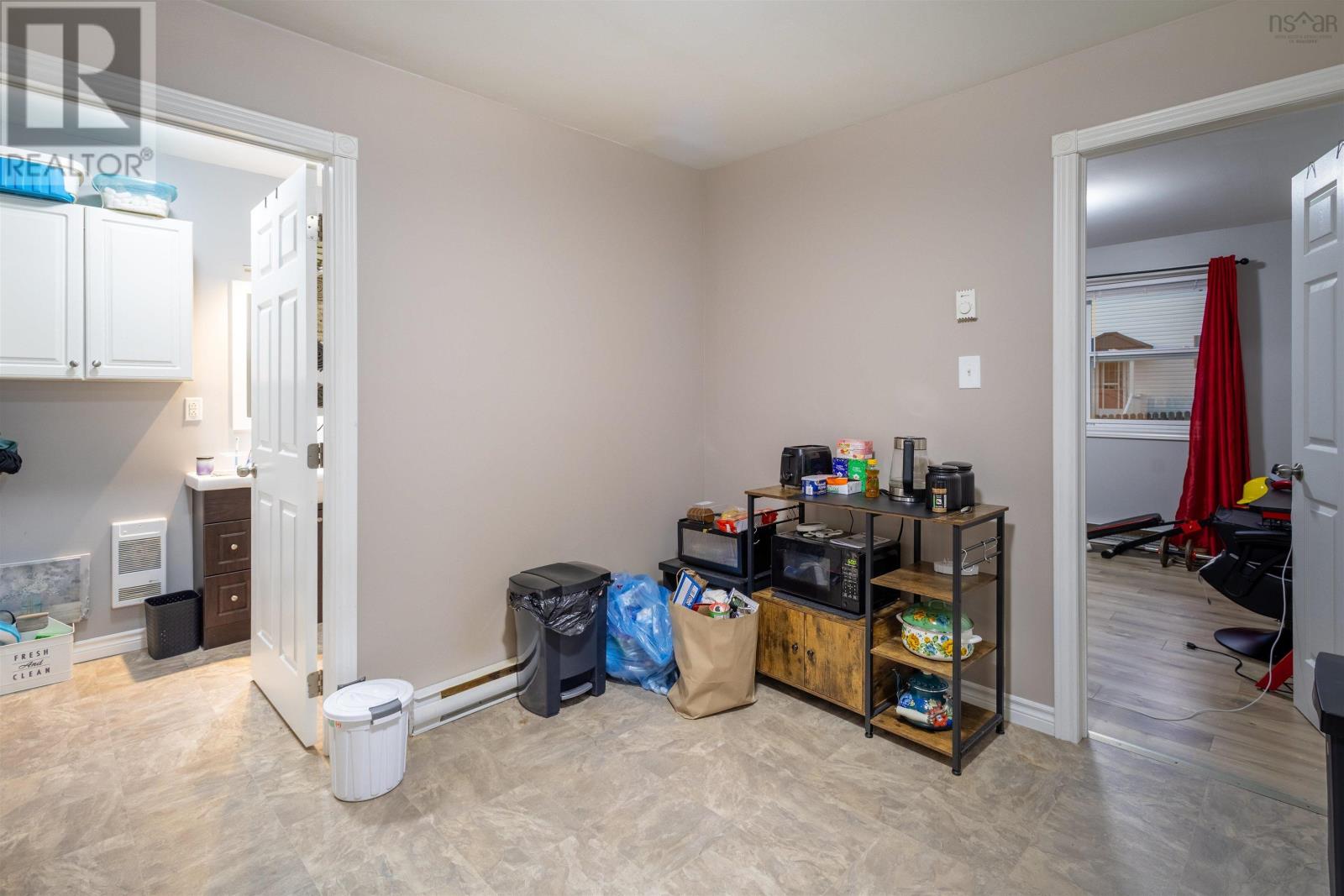 Property 19 of 41 of 253 Lingan Road